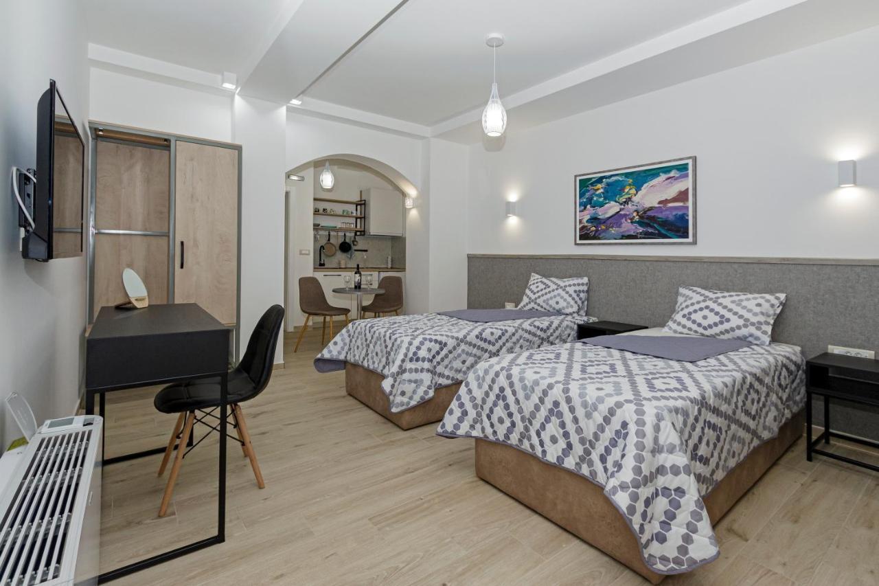Kukuzel Apartments โอครีด ภายนอก รูปภาพ
