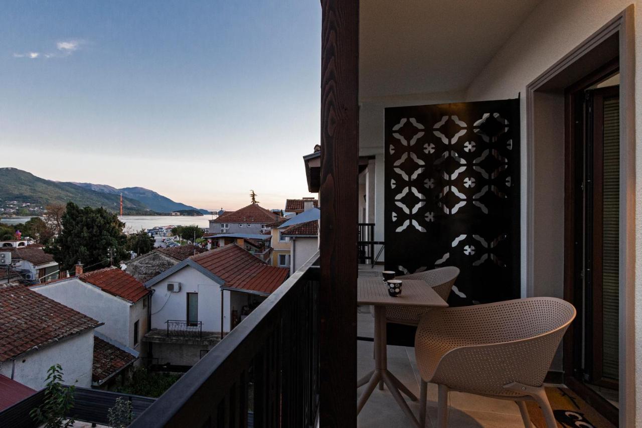 Kukuzel Apartments โอครีด ภายนอก รูปภาพ