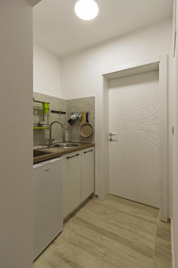Kukuzel Apartments โอครีด ภายนอก รูปภาพ